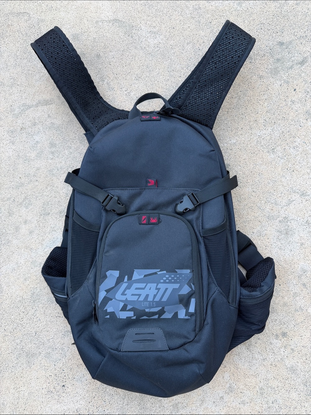 Leatt Hydration Moto Lite 1.5 Black Backpack. No bladder pack included